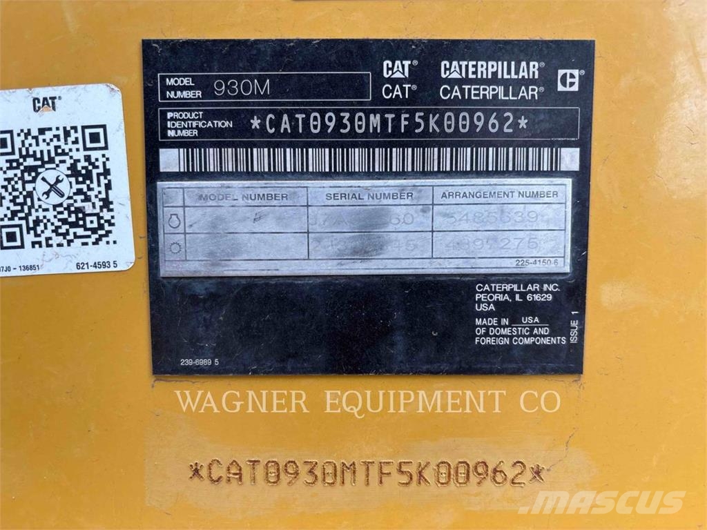 CAT 930M Kolesni nakladalci