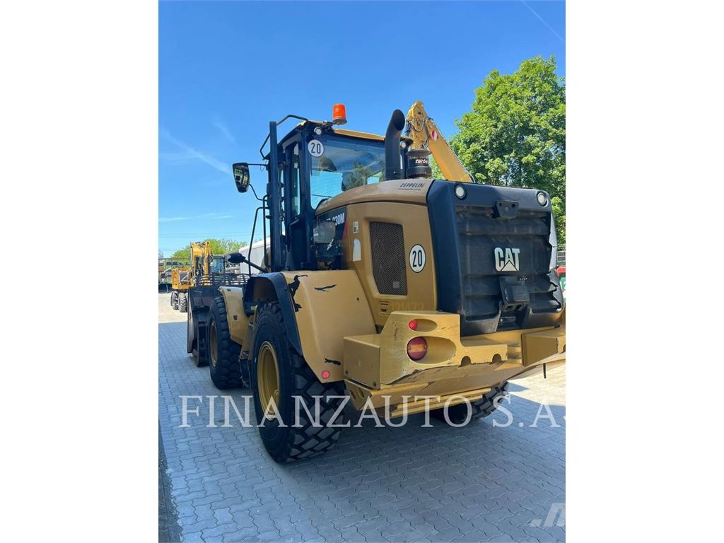 CAT 930M Wheel loaders