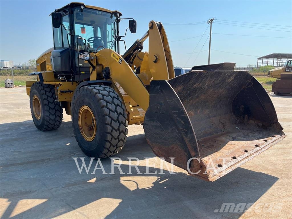 CAT 930M Wheel loaders