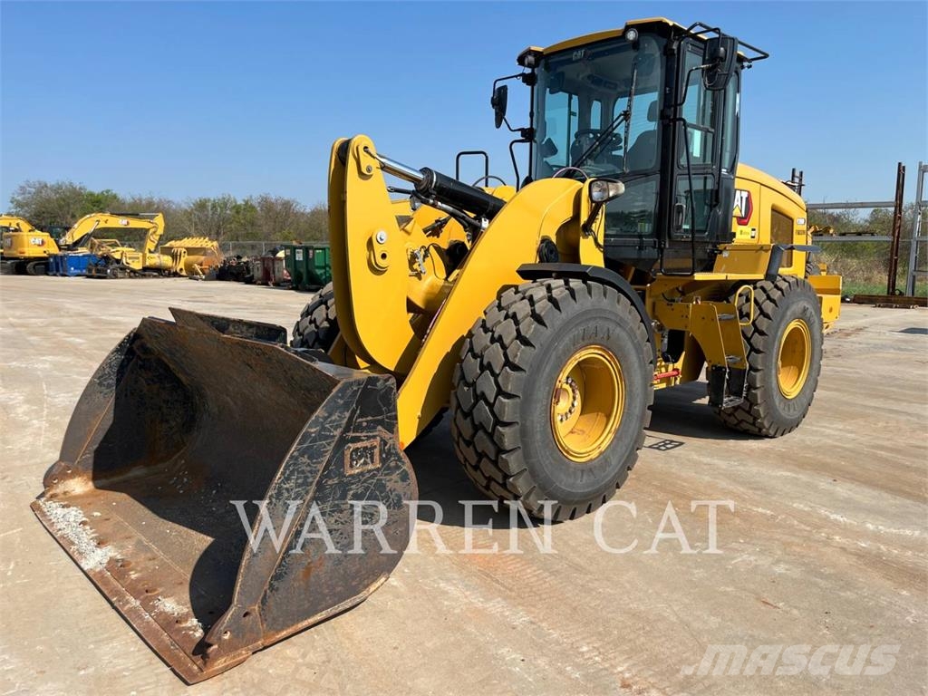CAT 930M Wheel loaders