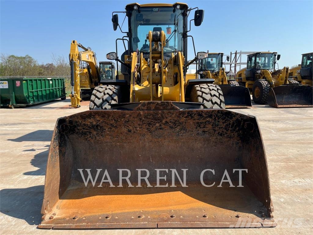 CAT 930M Wheel loaders