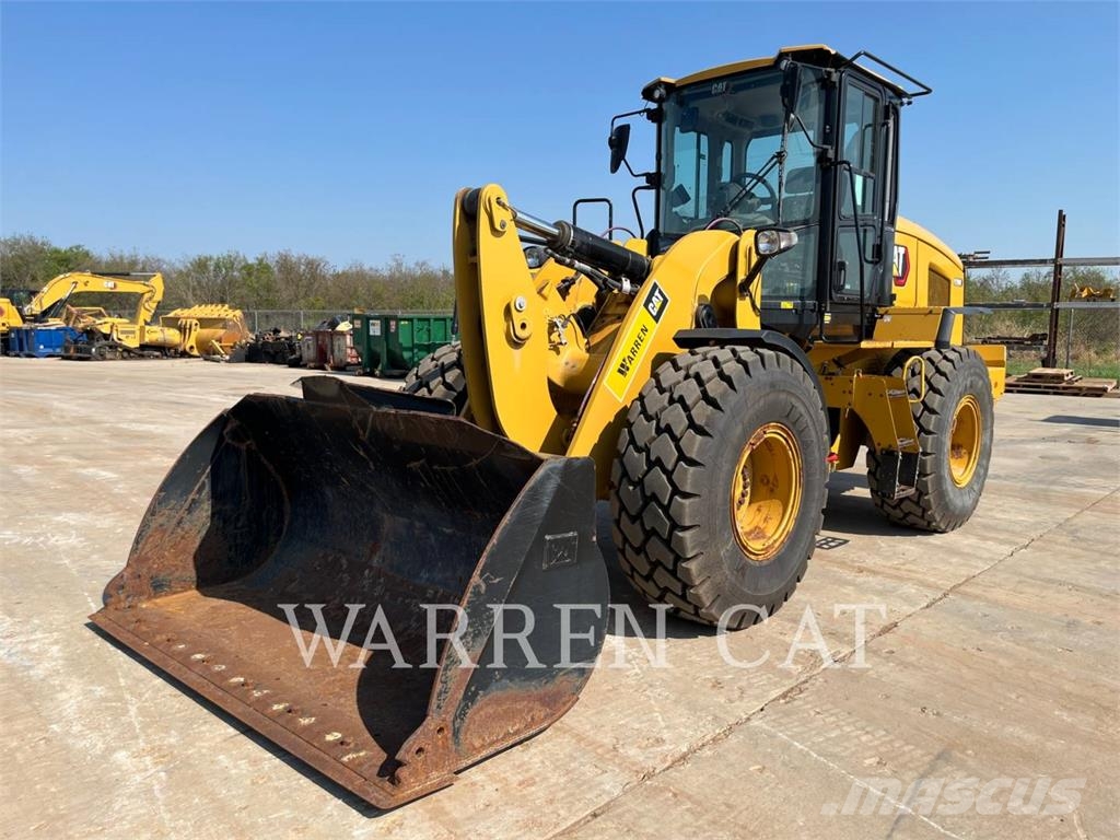 CAT 930M Wheel loaders