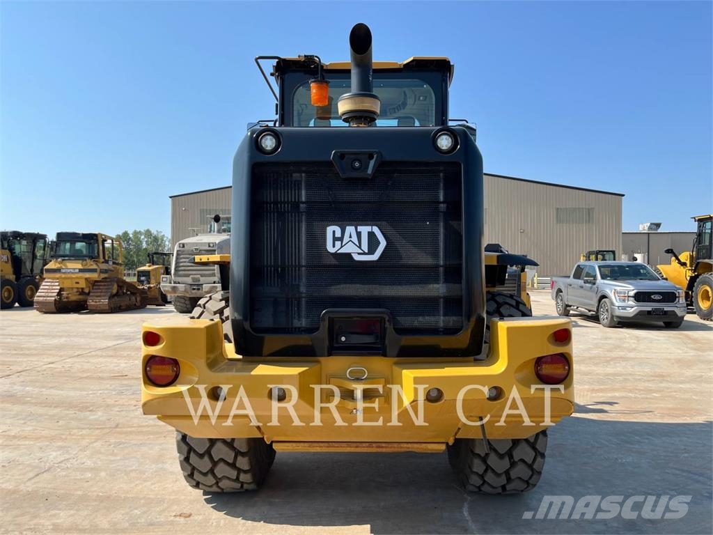 CAT 930M Wheel loaders