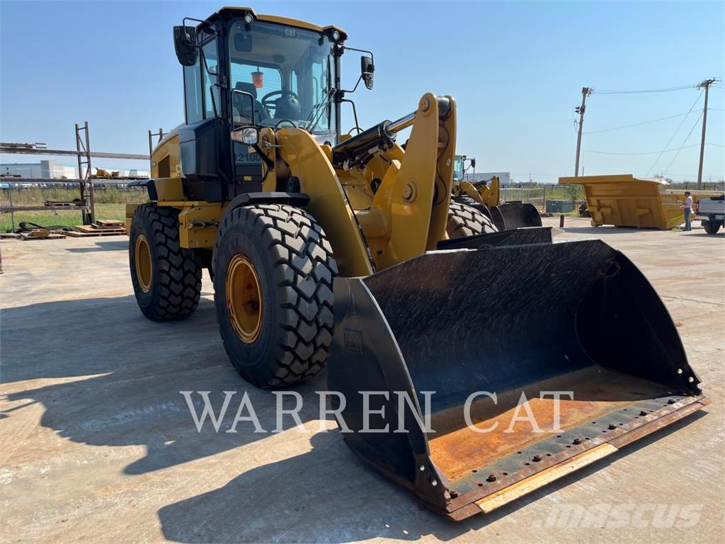 CAT 930M Wheel loaders