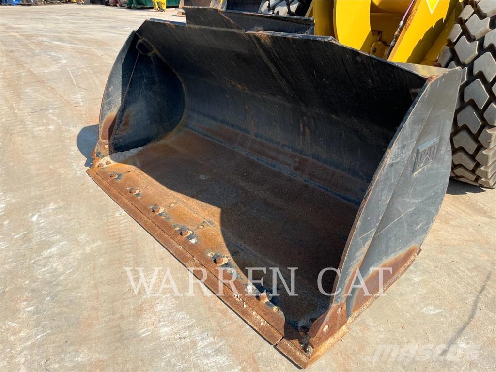 CAT 930M Wheel loaders