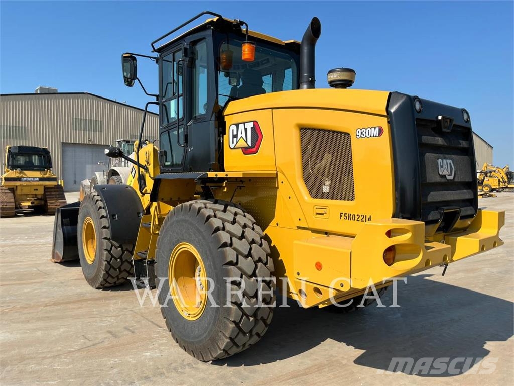 CAT 930M Wheel loaders