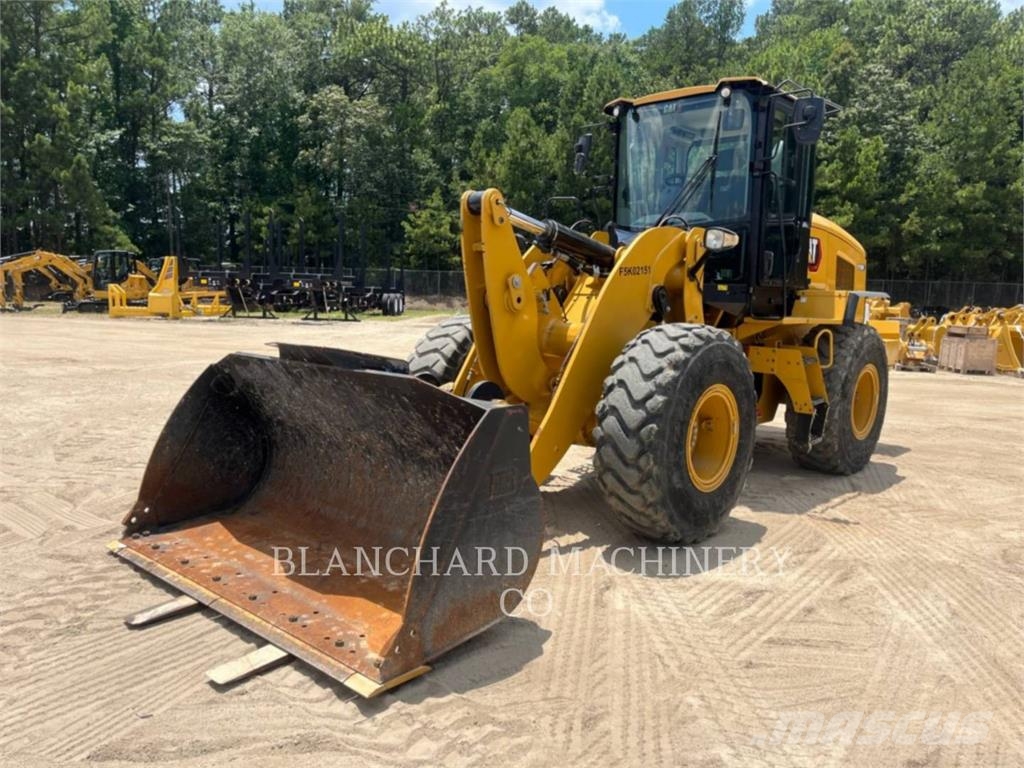 CAT 930M Wheel loaders
