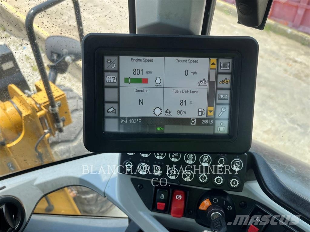 CAT 930M Wheel loaders