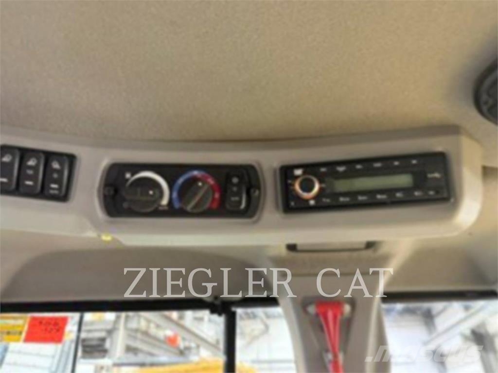 CAT 930M 휠로우더