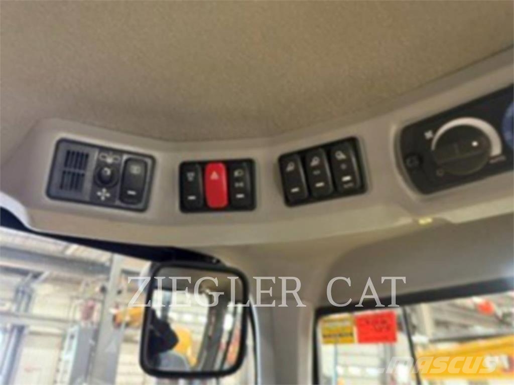CAT 930M 휠로우더
