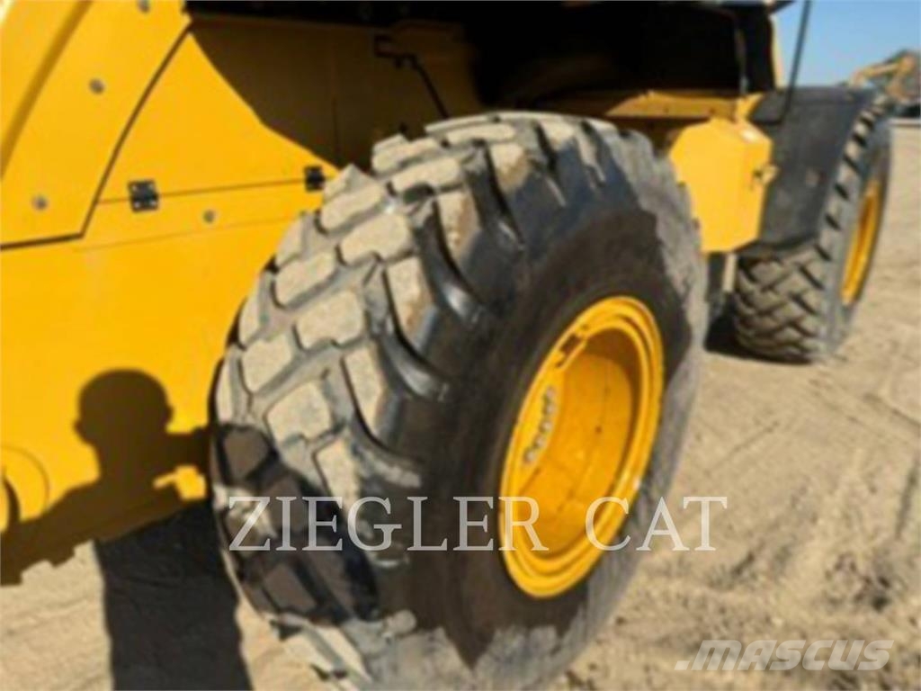 CAT 930M 휠로우더