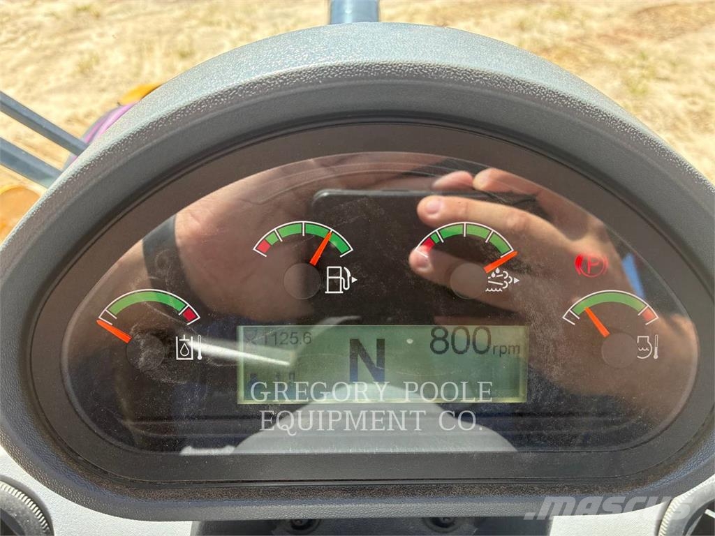 CAT 930M Chargeuse sur pneus