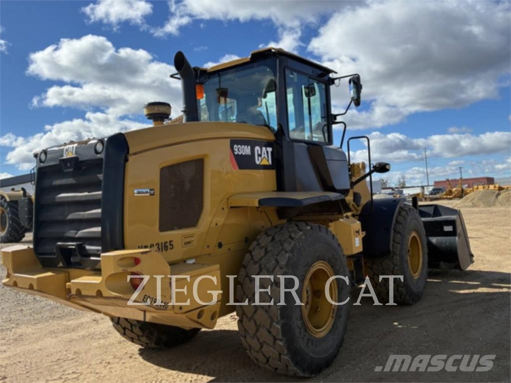 CAT 930M Utovarivači na točkove