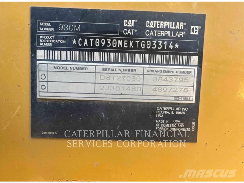 CAT 930M Kolesni nakladalci