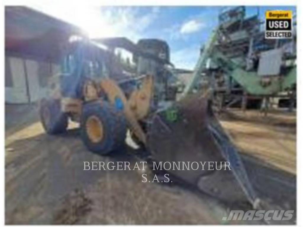 CAT 930M Chargeuse sur pneus