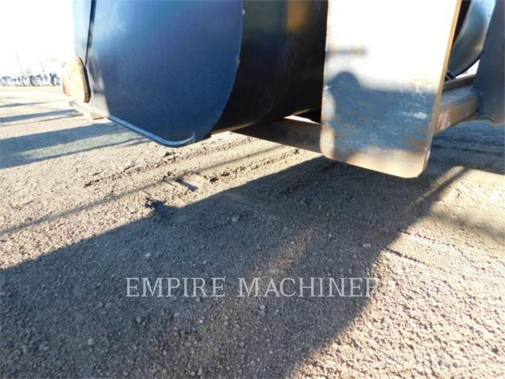 CAT 930M FC Iekrāvēji uz riteņiem