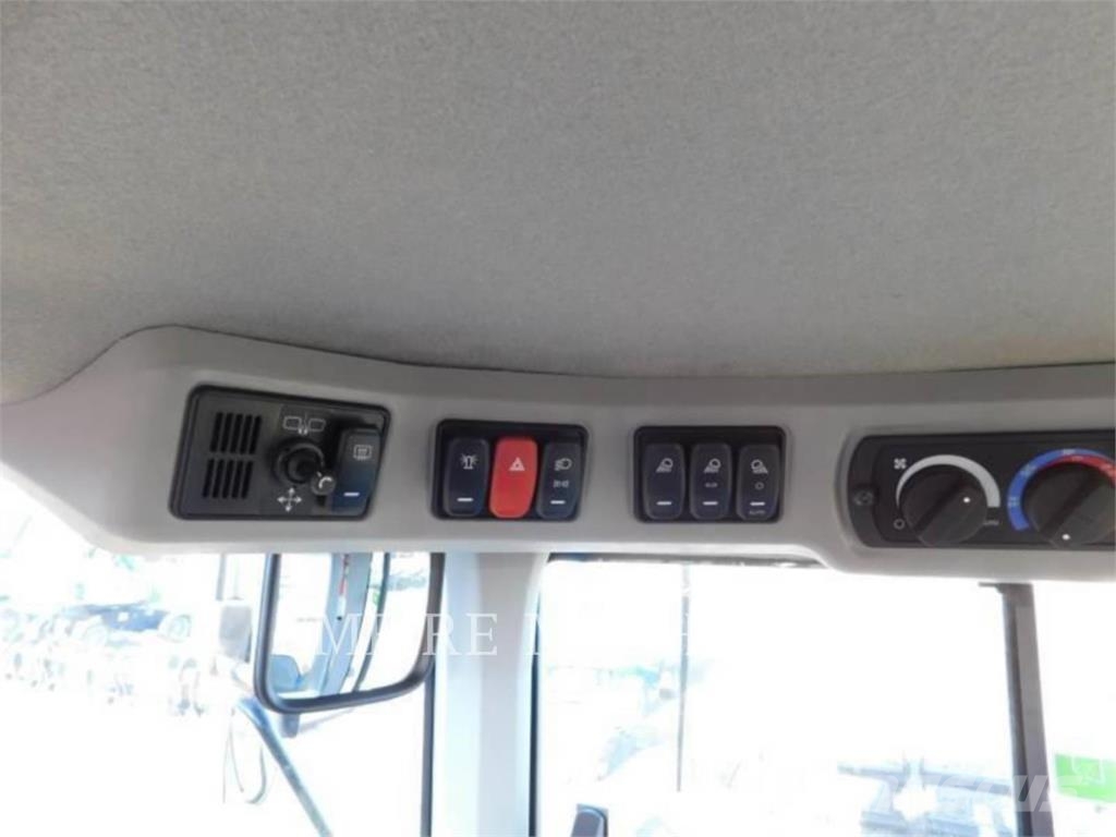 CAT 930M FC Iekrāvēji uz riteņiem