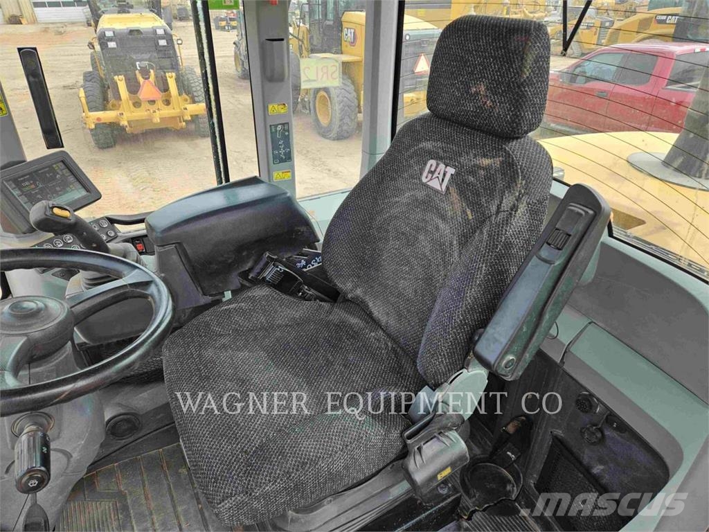 CAT 930M FC Wheel loaders