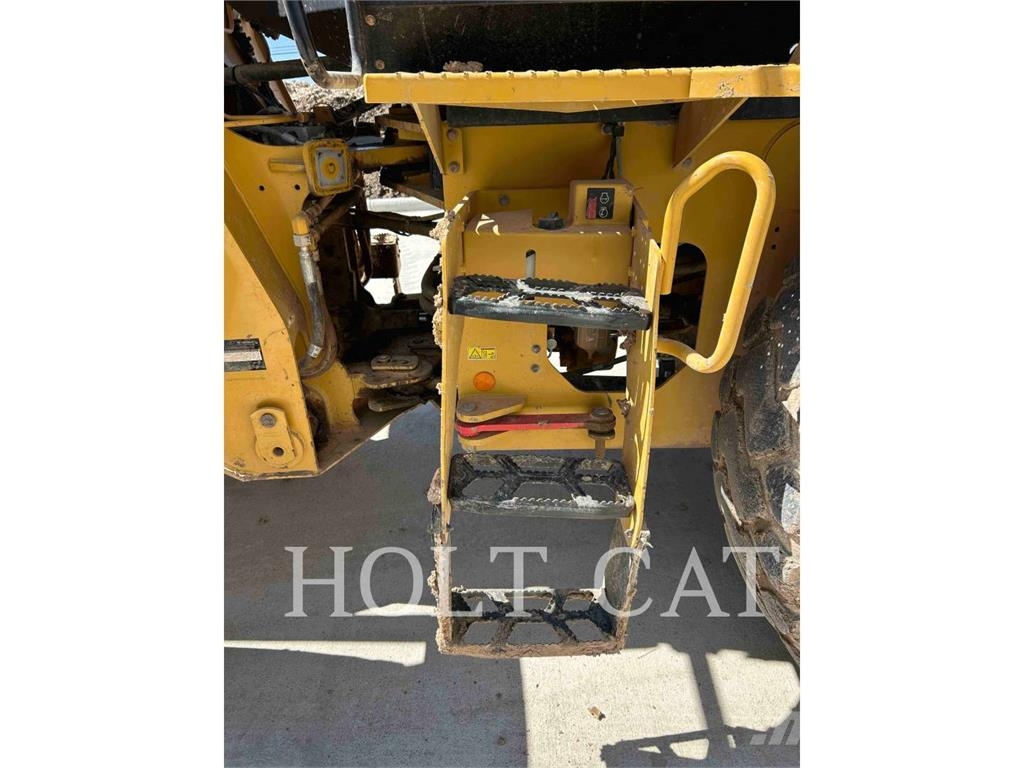 CAT 930M QC Φορτωτές με λάστιχα (Τροχοφόροι)
