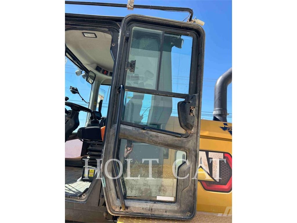 CAT 930M QC Φορτωτές με λάστιχα (Τροχοφόροι)