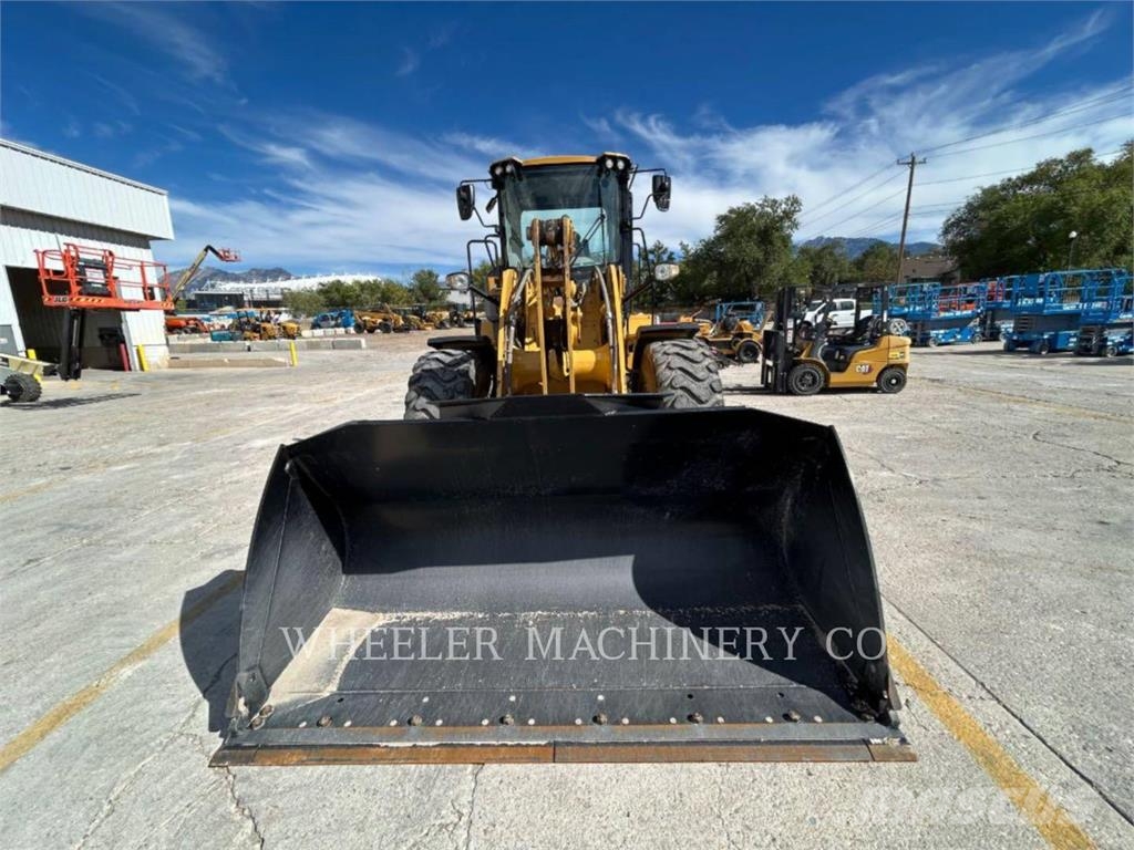 CAT 930M QC 3V Wielladers