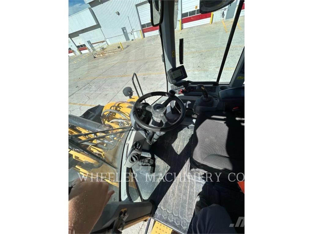 CAT 930M QC 3V Wielladers