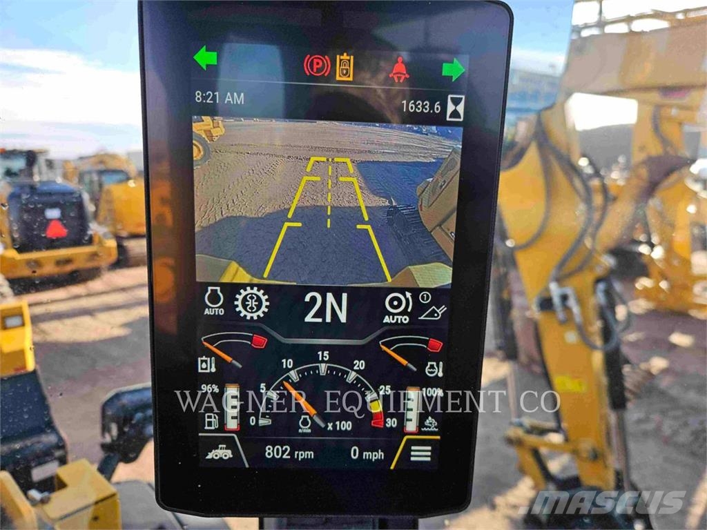 CAT 938 Kolesové nakladače