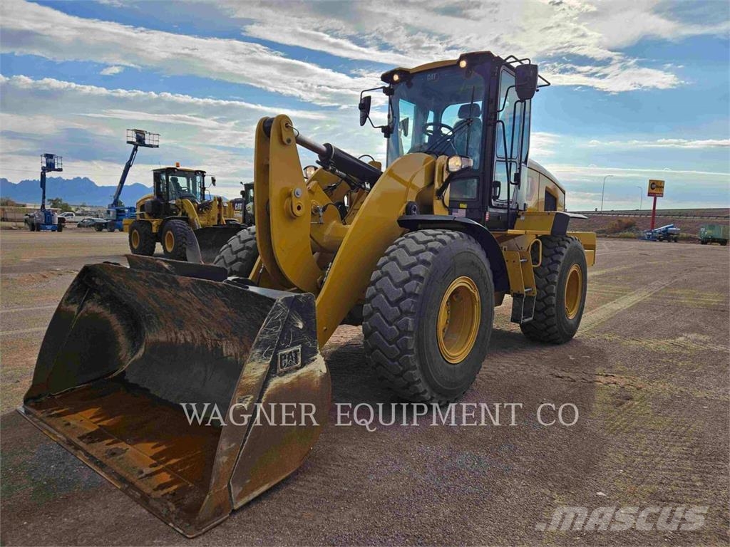 CAT 938 휠로우더