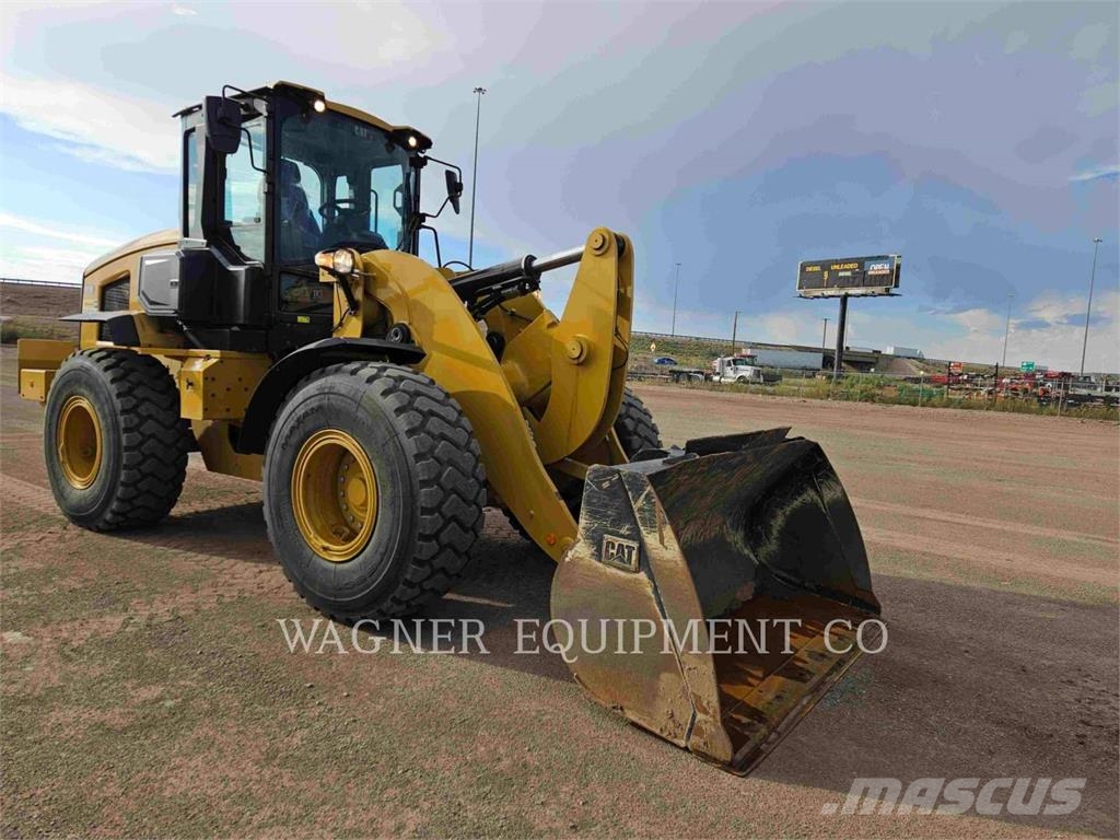 CAT 938 휠로우더