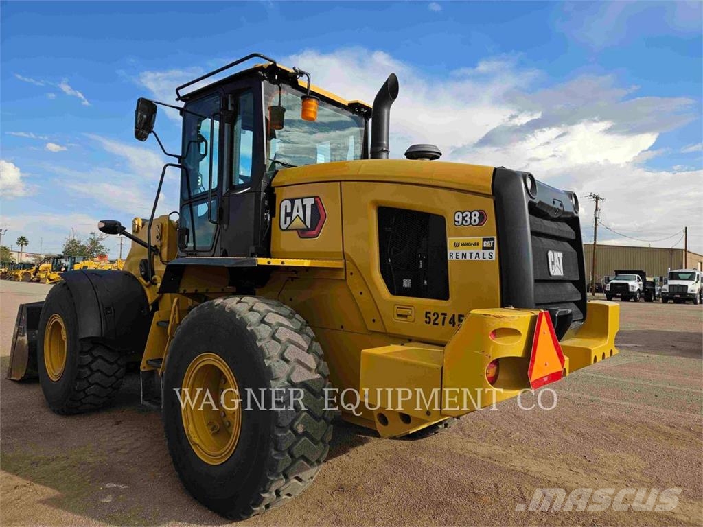 CAT 938 휠로우더