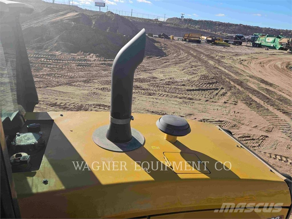 CAT 938  휠로우더