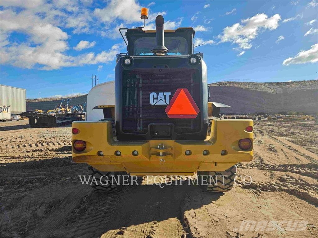 CAT 938  휠로우더