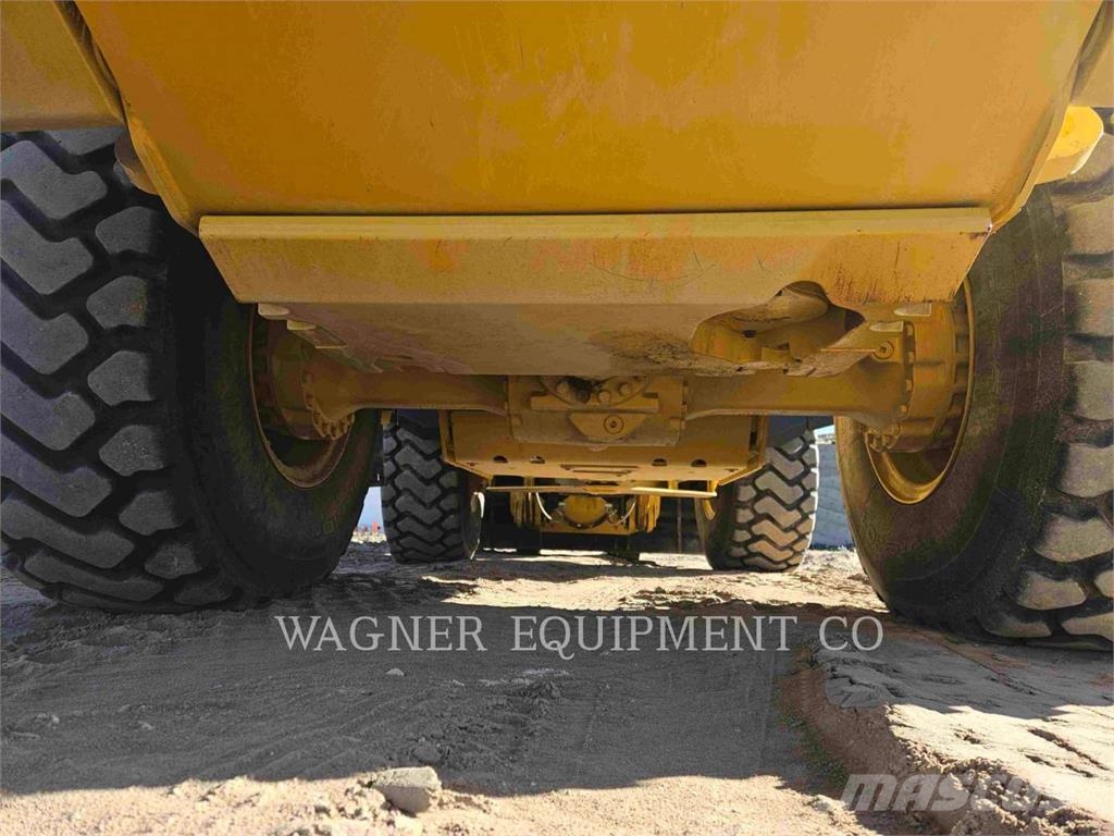 CAT 938  휠로우더