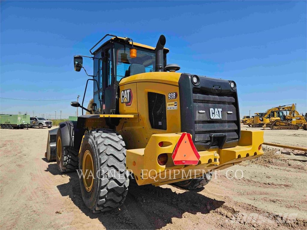CAT 938  휠로우더