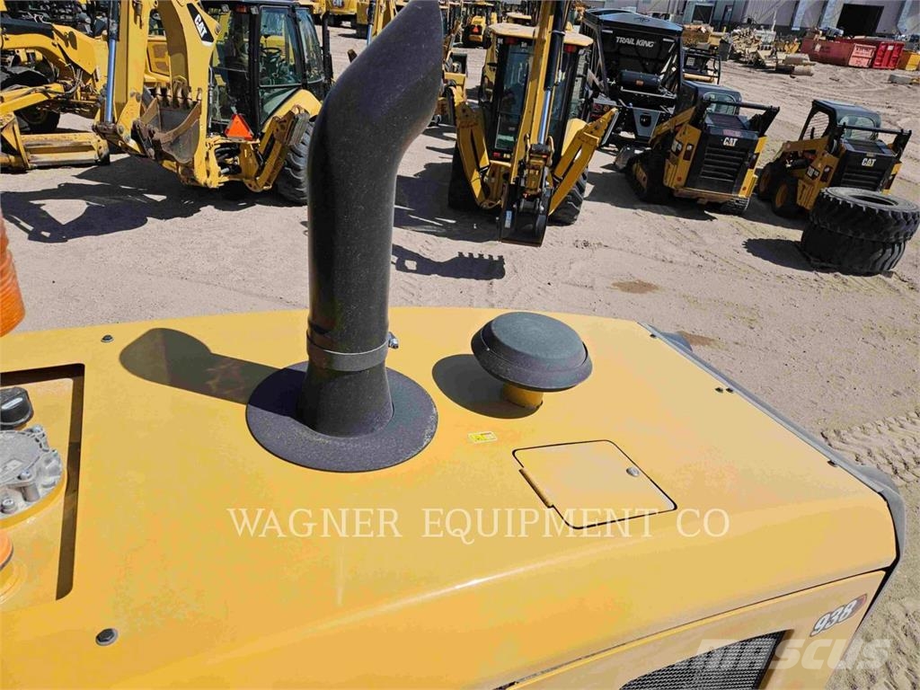 CAT 938 Wheel loaders