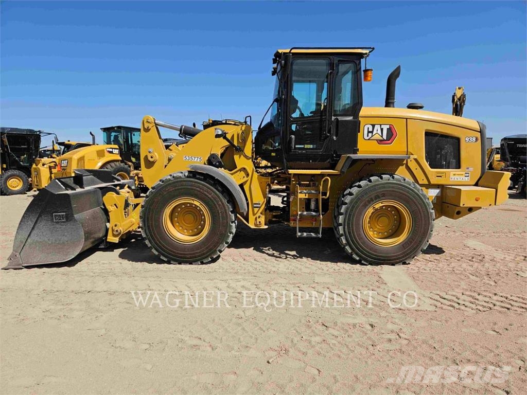 CAT 938 Wheel loaders