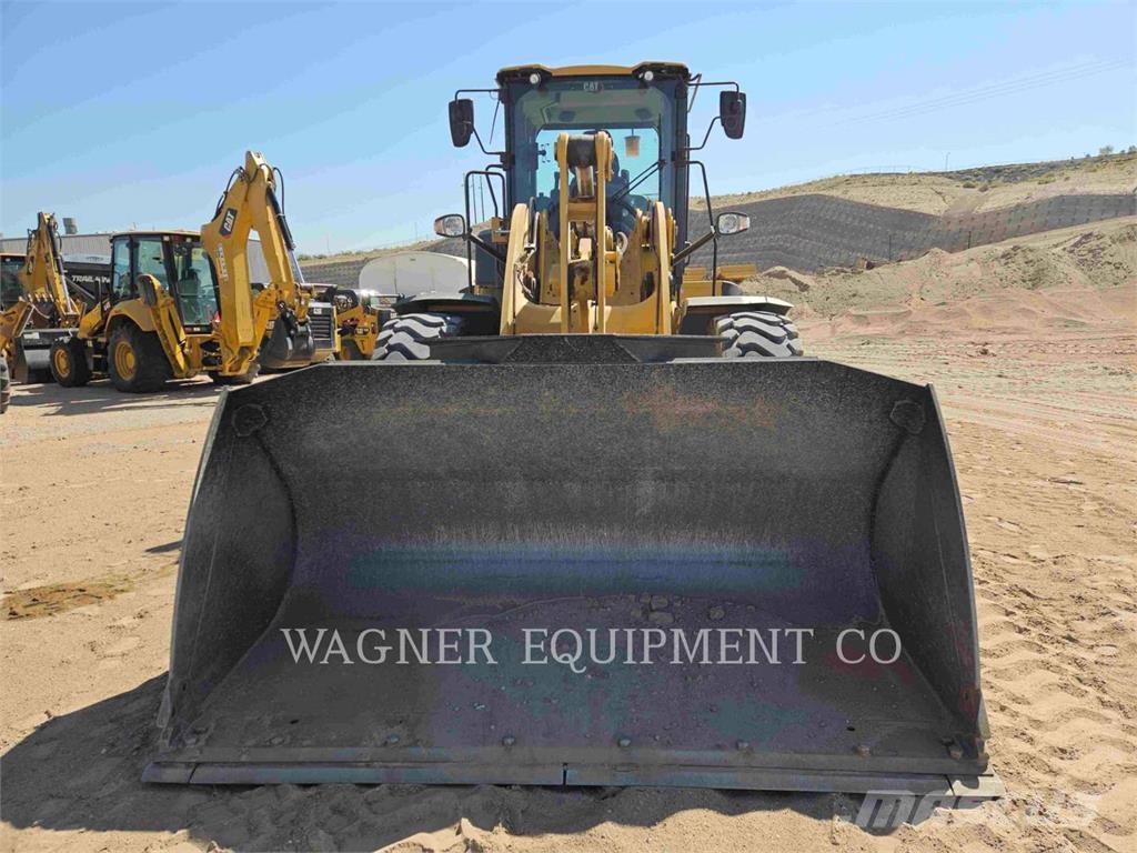 CAT 938 Wheel loaders