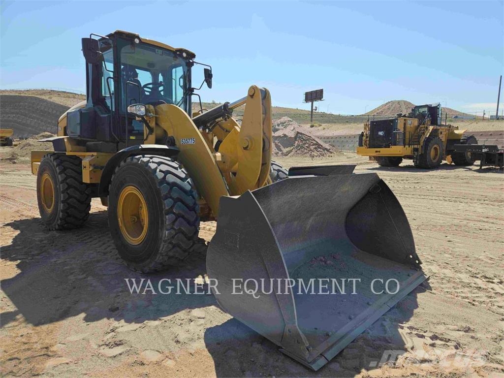 CAT 938 Wheel loaders