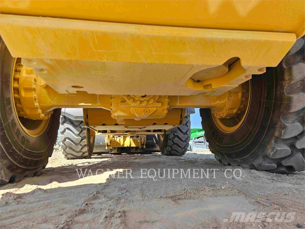 CAT 938 Wheel loaders