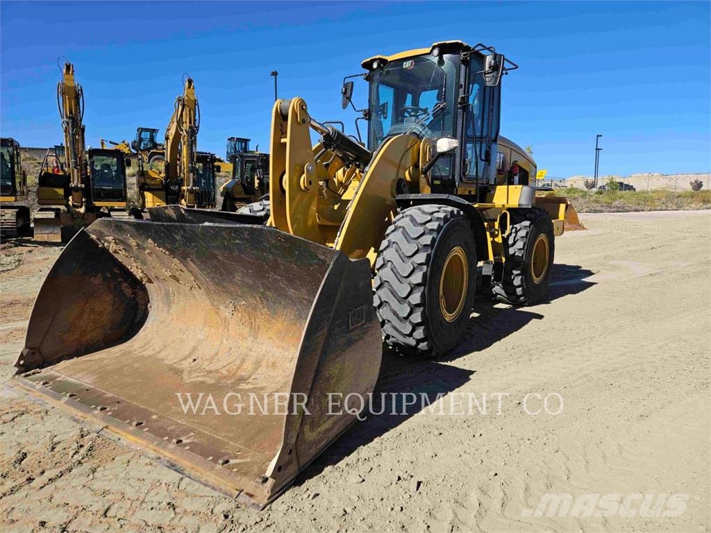 CAT 938 Wheel loaders
