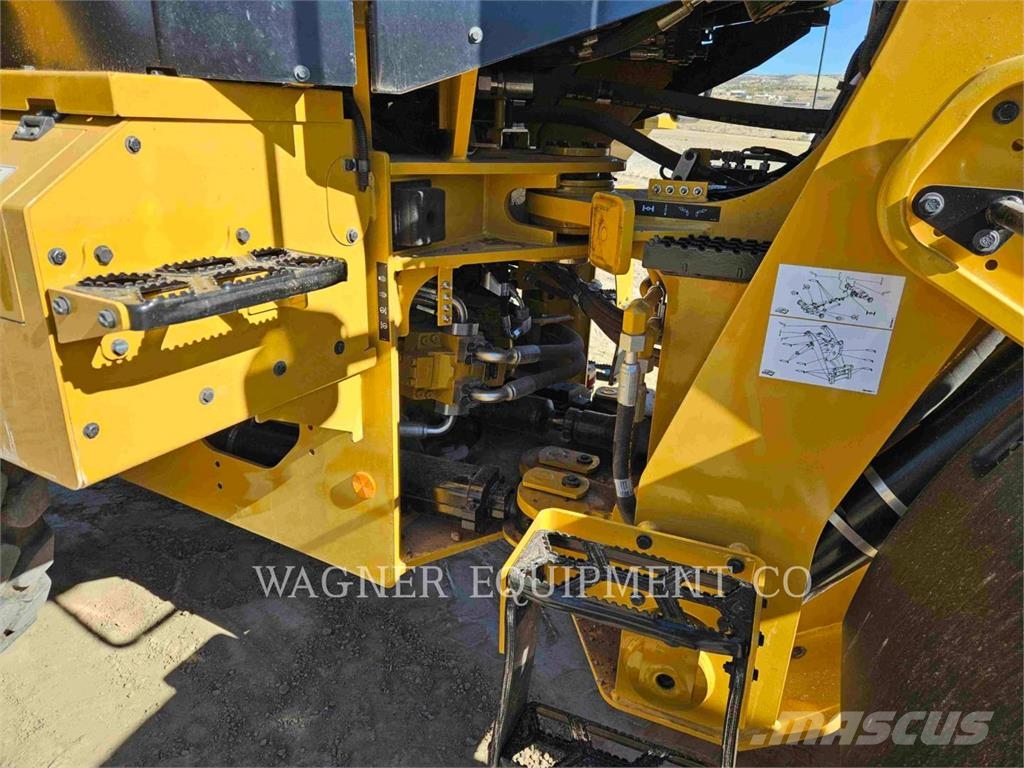 CAT 938 Wheel loaders
