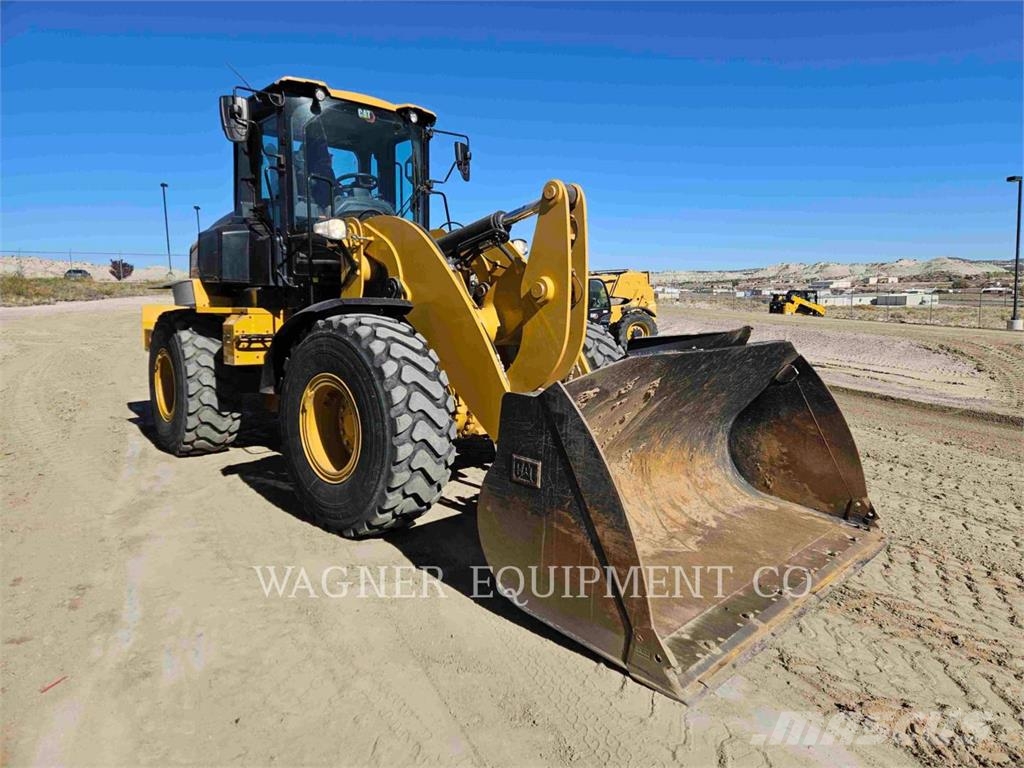 CAT 938 Wheel loaders