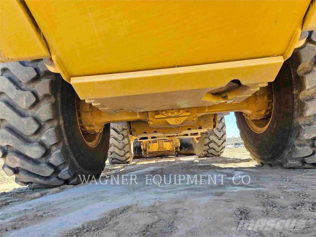 CAT 938 Wheel loaders