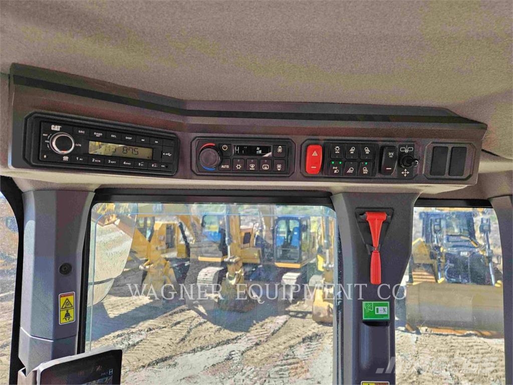 CAT 938 Wheel loaders