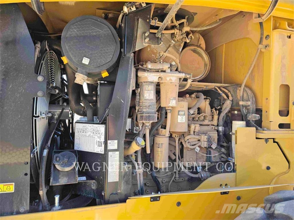 CAT 938 Wheel loaders