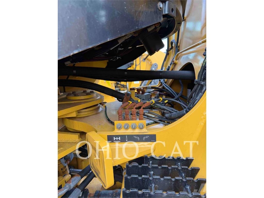 CAT 938 Wheel loaders