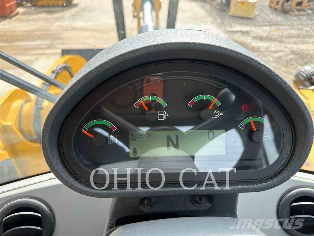 CAT 938 Wheel loaders