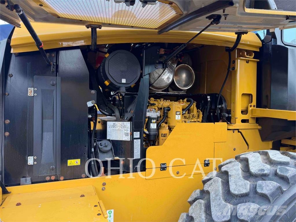 CAT 938 Wheel loaders