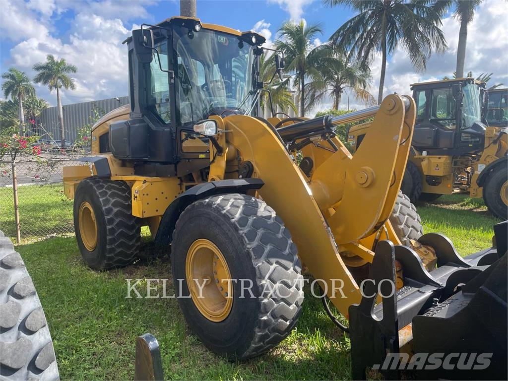 CAT 938-14 휠로우더