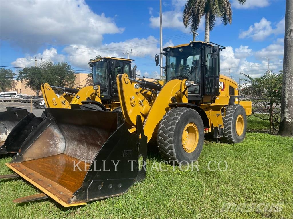 CAT 938-14 휠로우더